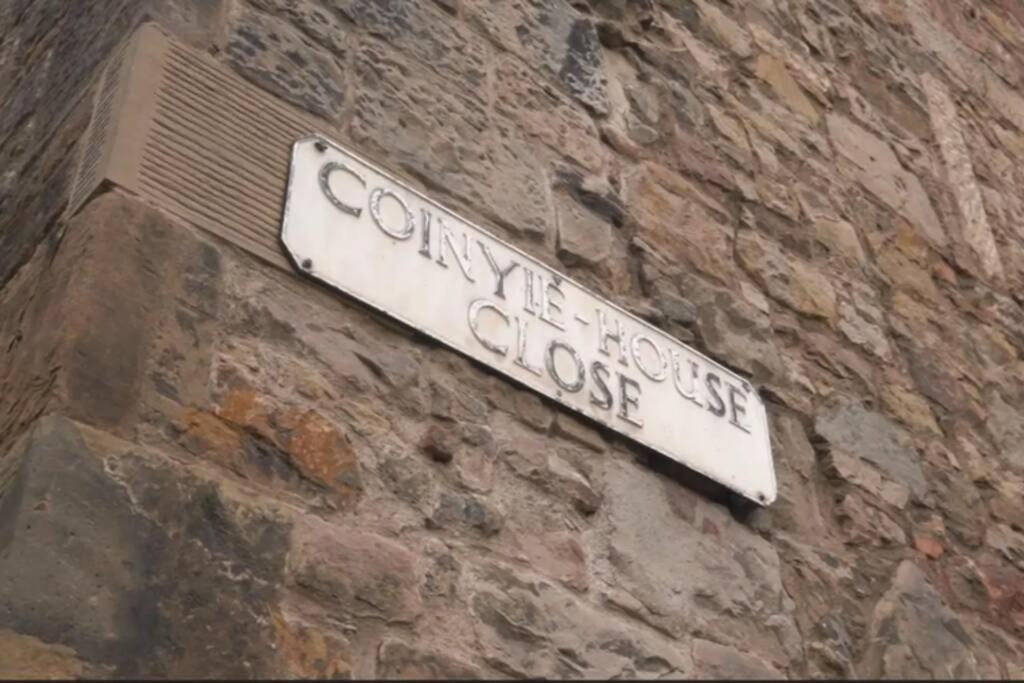 Jewel Of Royal Mile Apartment Единбург Екстериор снимка